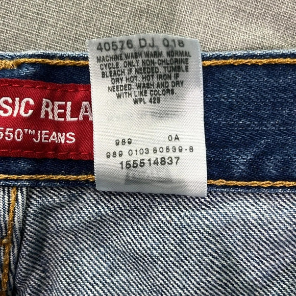 Levi’s Y2K Classic Relaxed Tapered Leg 550 Jeans Sz 12 MIS S - Picture 5 of 9